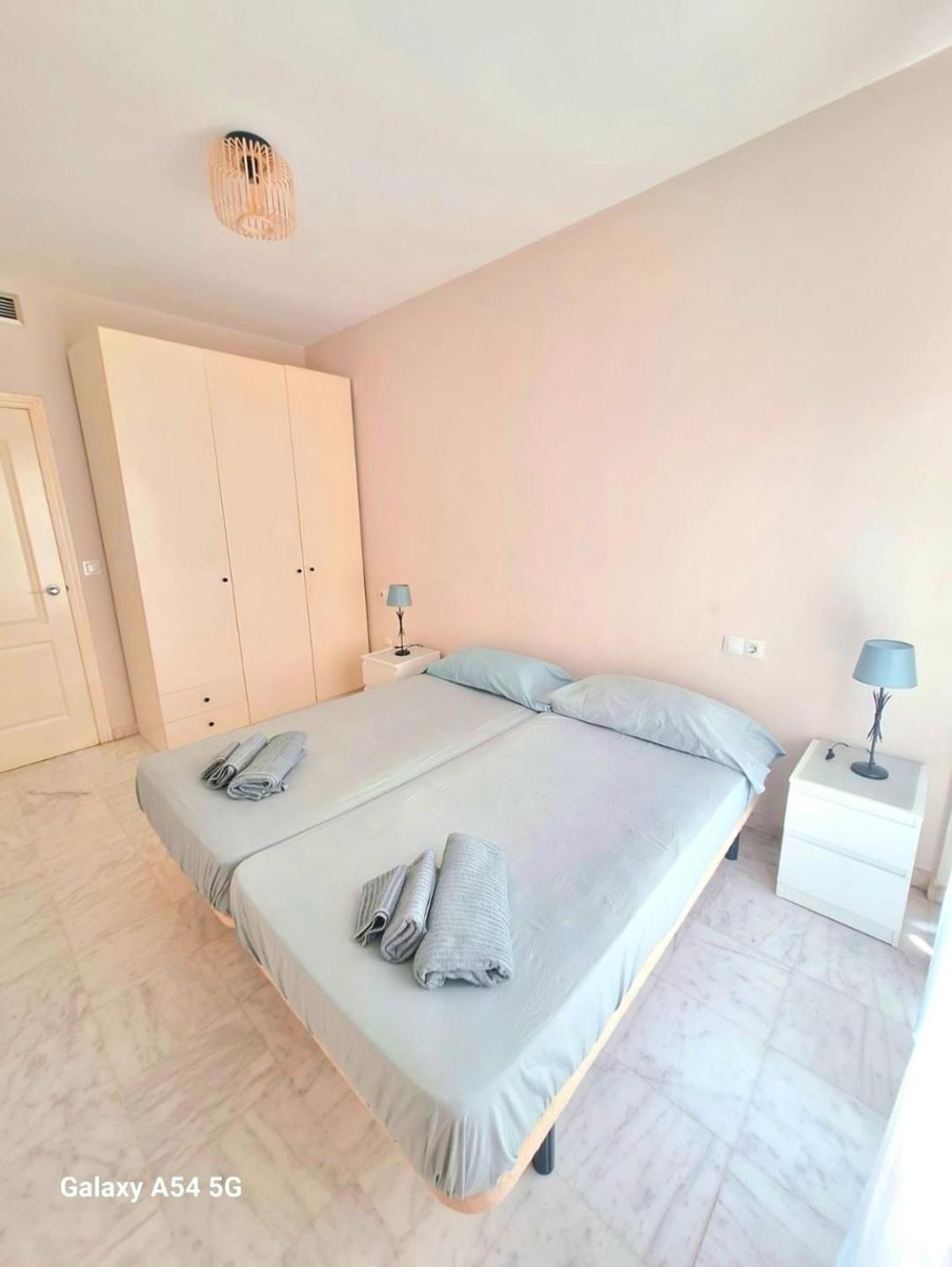 Apartamento Triana Seville Luaran gambar